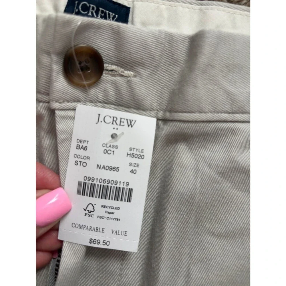 NEW J. Crew Factory Men’s 9” Flex Chino Shorts Stone Size Waist 40